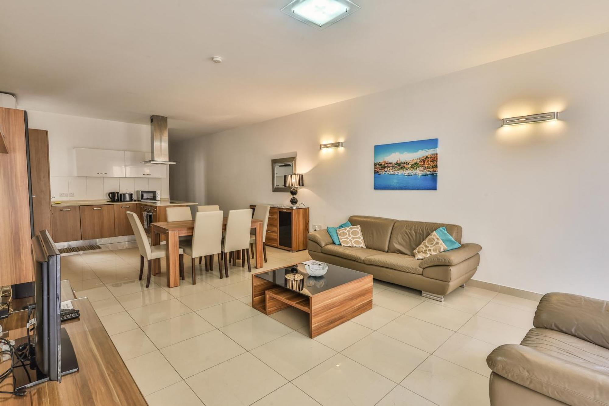 Belmonte Heights Apartment Слима Екстериор снимка