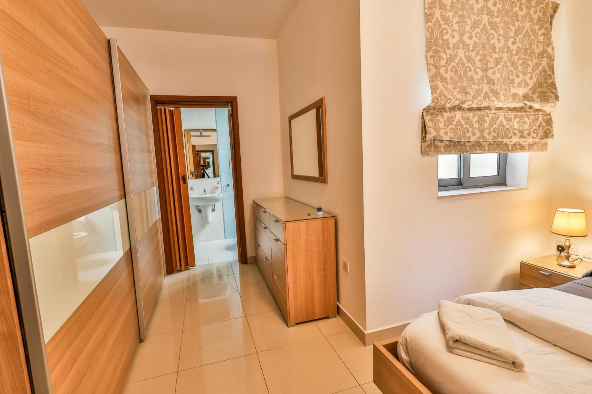 Belmonte Heights Apartment Слима Екстериор снимка